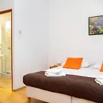Station Aparthotel