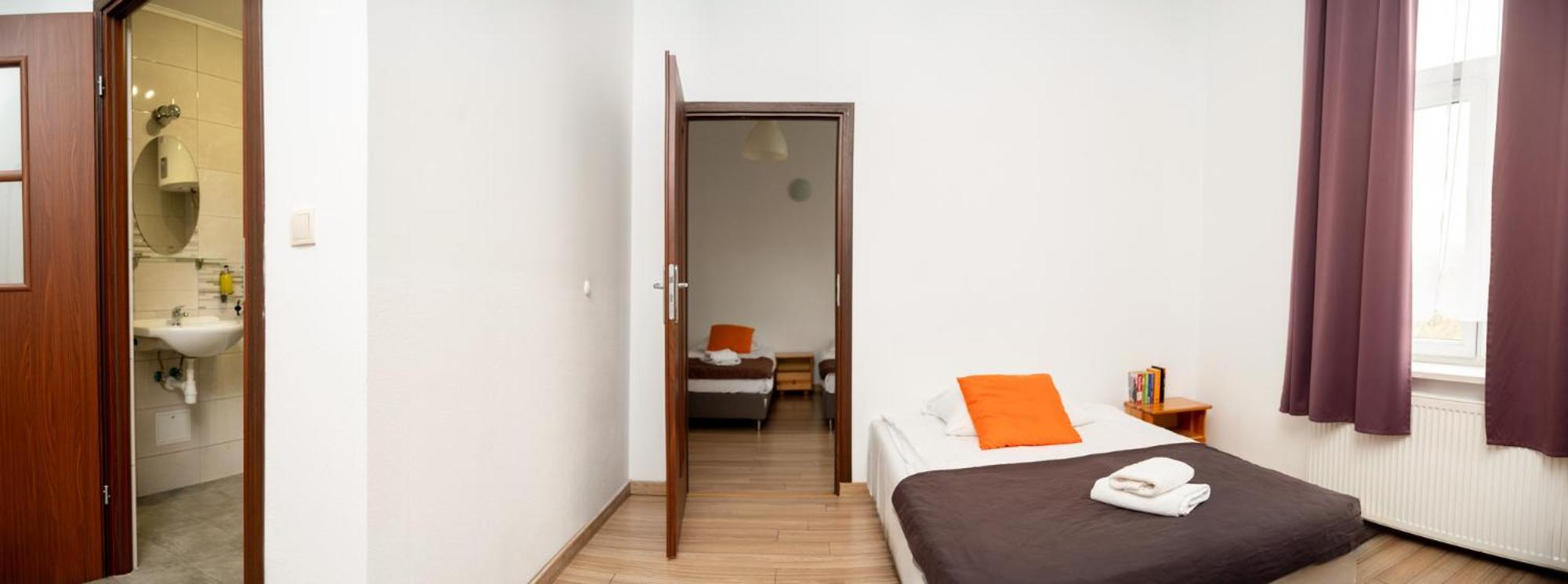 Station Aparthotel