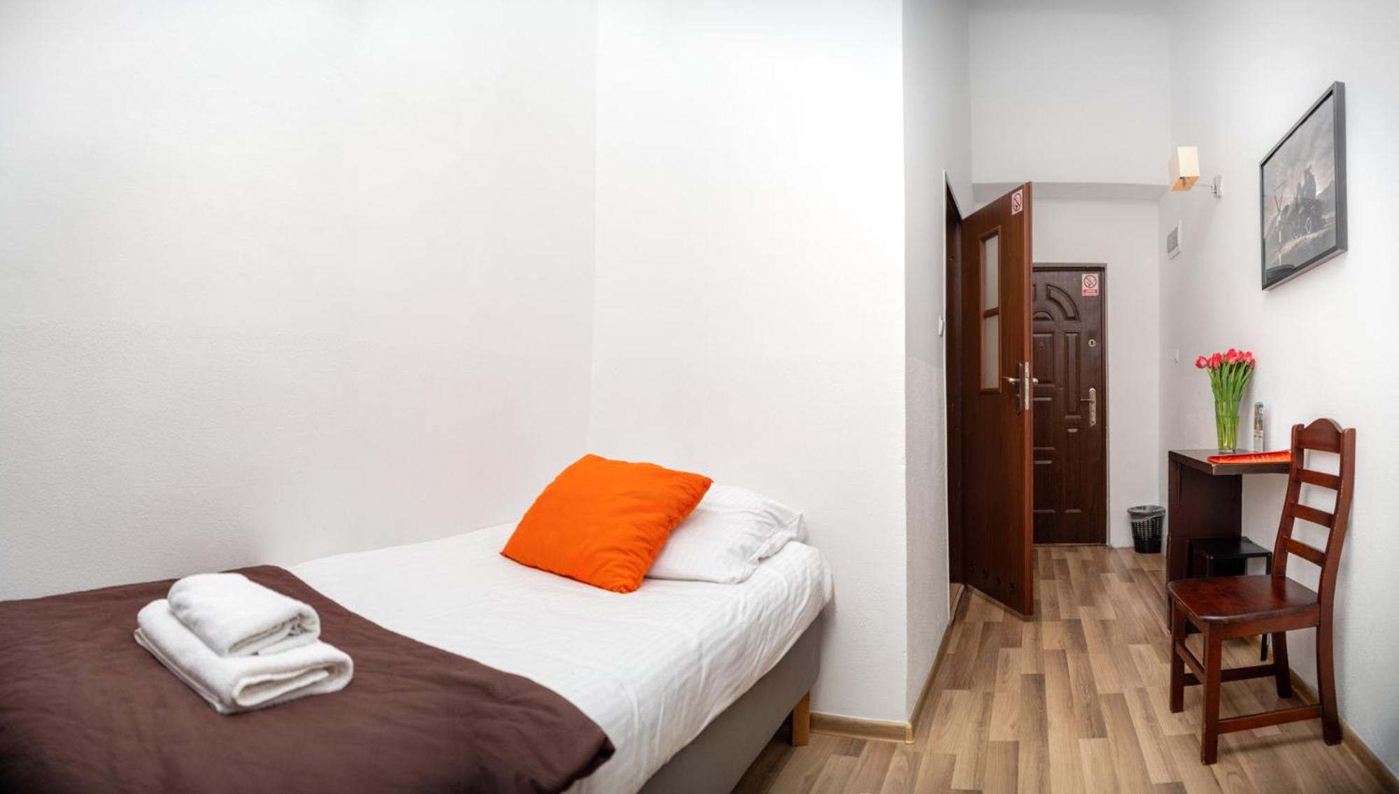 Station Aparthotel 2*